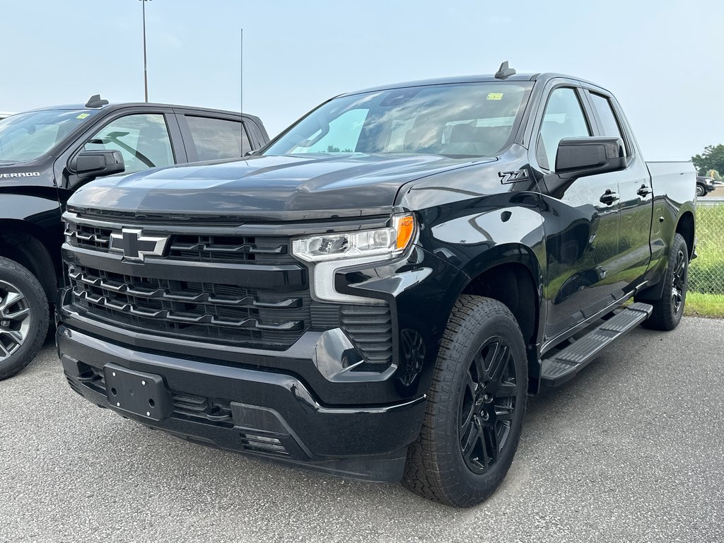 2023 Chevrolet Silverado 1500 in Pickering, Ontario - 1 - w1024h768px