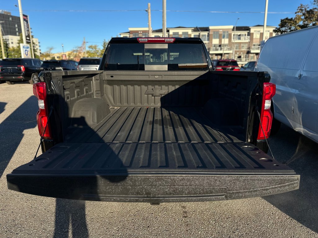 2023 Chevrolet Silverado 1500 in Pickering, Ontario - 22 - w1024h768px