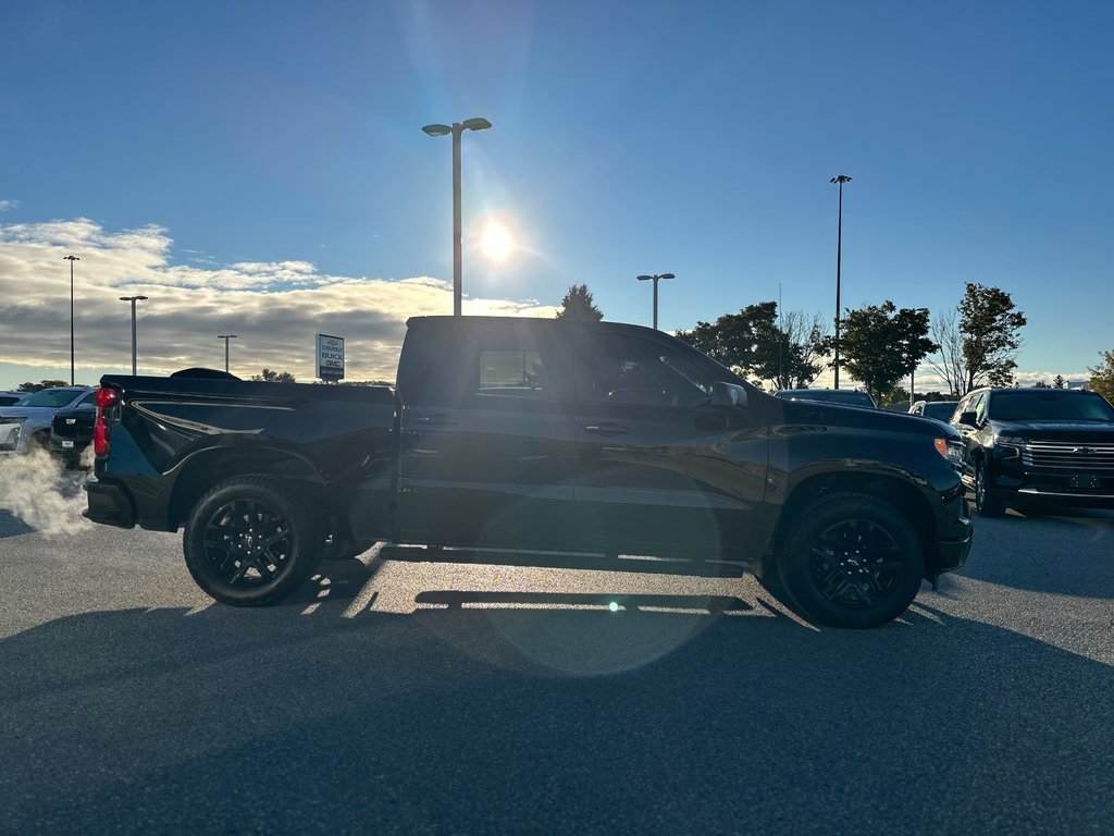 2023 Chevrolet Silverado 1500 in Pickering, Ontario - 6 - w1024h768px