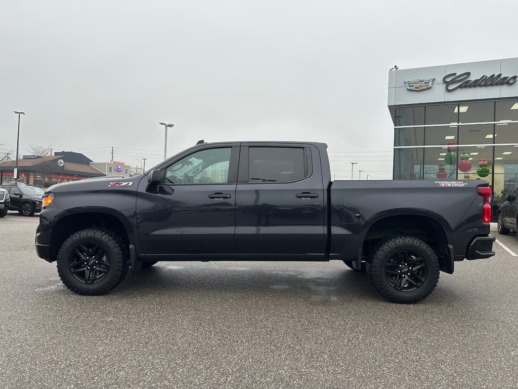 2023 Chevrolet Silverado 1500 in Pickering, Ontario - 2 - w1024h768px