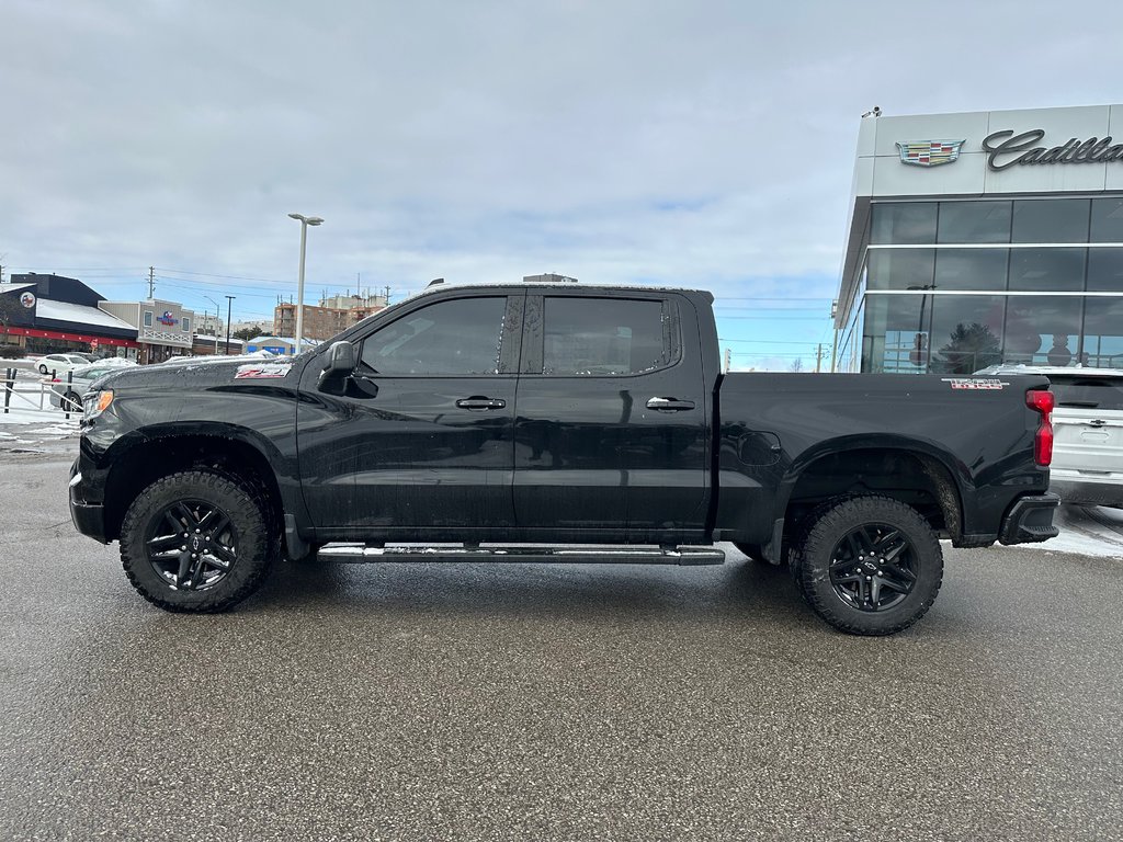 2023 Chevrolet Silverado 1500 LT TRAIL BOSS in Pickering, Ontario - 2 - w1024h768px