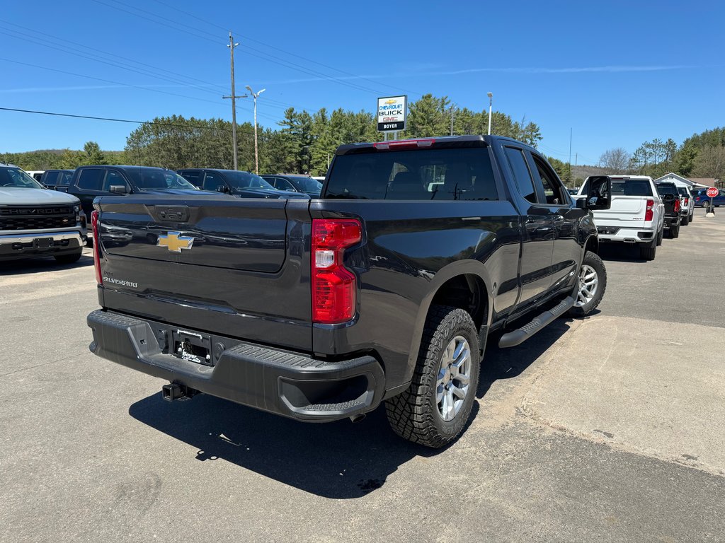 2024 Chevrolet Silverado 1500 in Pickering, Ontario - 8 - w1024h768px