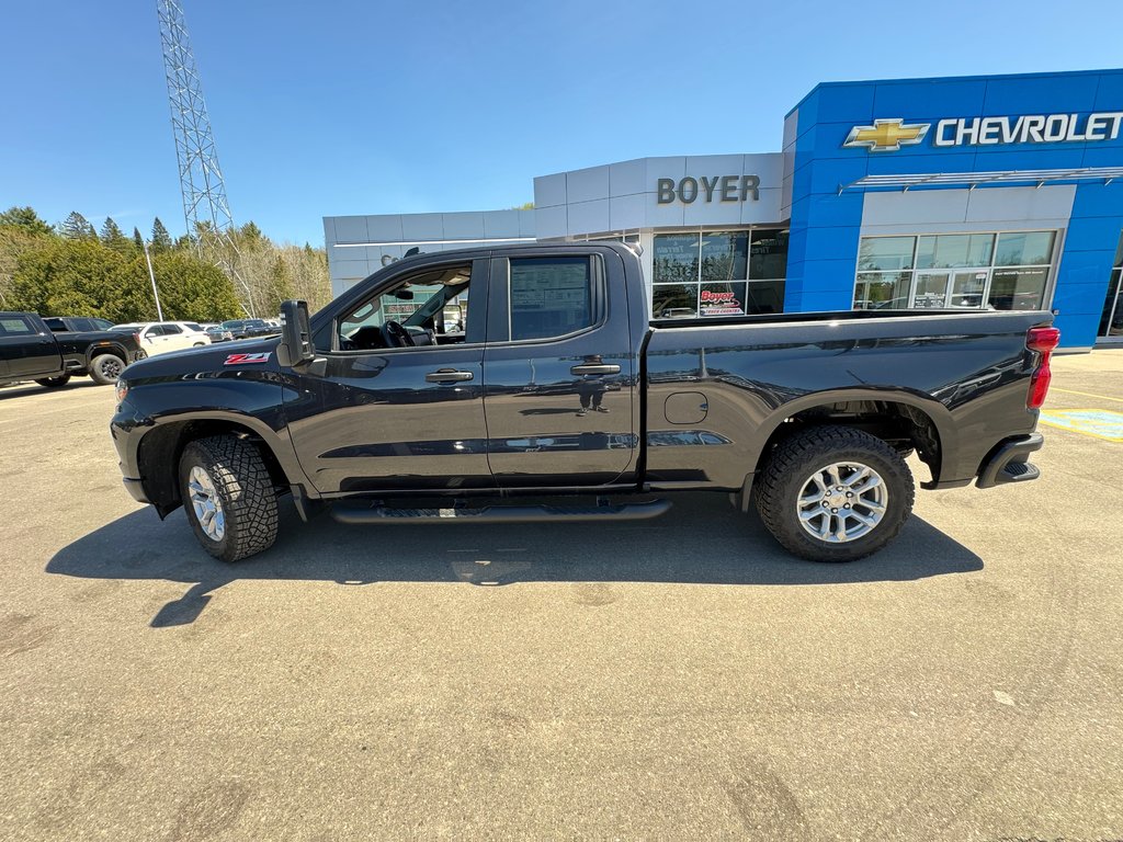 2024 Chevrolet Silverado 1500 in Pickering, Ontario - 11 - w1024h768px