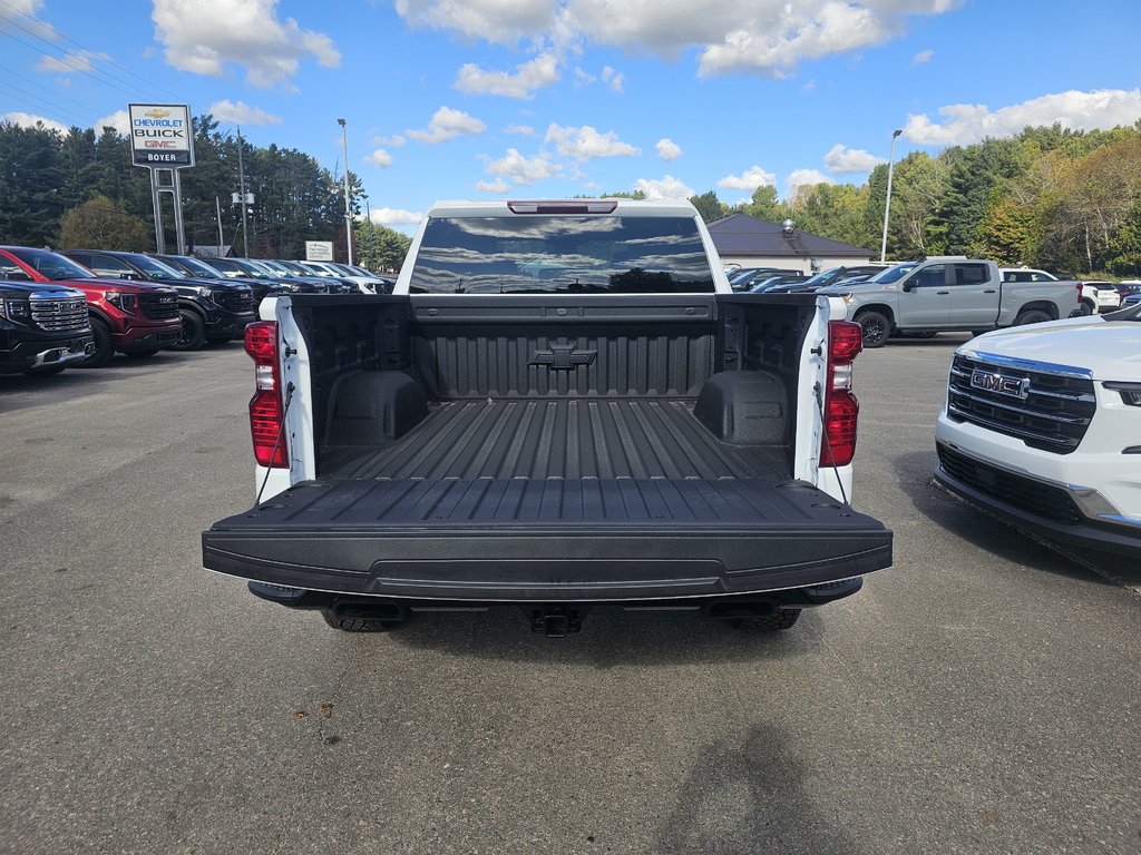 2024 Chevrolet Silverado 1500 in Pickering, Ontario - 6 - w1024h768px