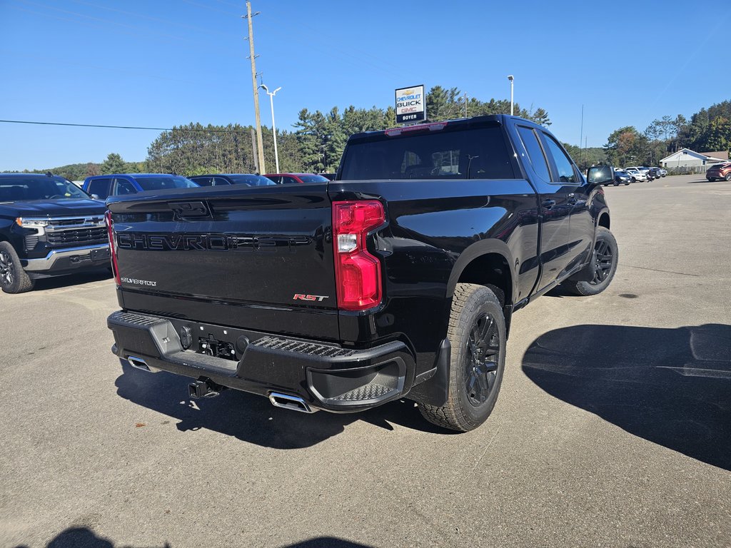 2024 Chevrolet Silverado 1500 in Pickering, Ontario - 4 - w1024h768px