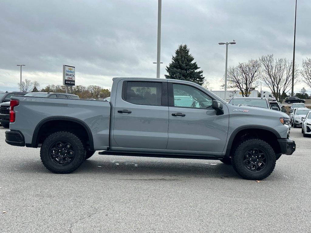 2024 Chevrolet Silverado 1500 in Pickering, Ontario - 6 - w1024h768px