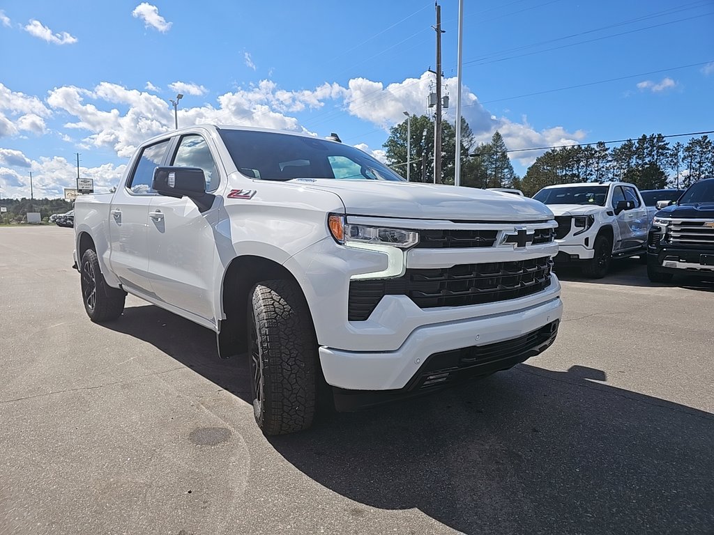 2025 Chevrolet Silverado 1500 in Pickering, Ontario - 3 - w1024h768px