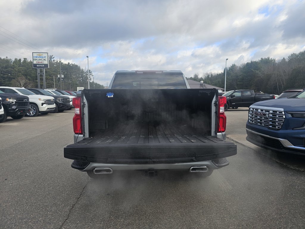 2025 Chevrolet Silverado 1500 in Pickering, Ontario - 6 - w1024h768px