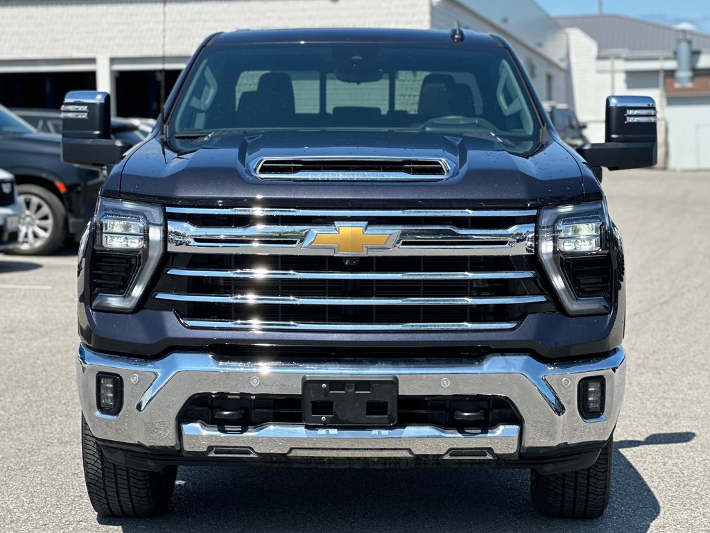 2024 Chevrolet SILVERADO 2500 HD in Pickering, Ontario - 6 - w1024h768px