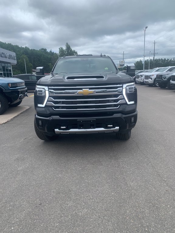 2024 Chevrolet SILVERADO 2500 HD in Pickering, Ontario - 2 - w1024h768px