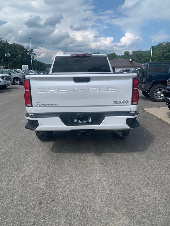 2024 Chevrolet SILVERADO 2500 HD in Pickering, Ontario - 7 - w1024h768px