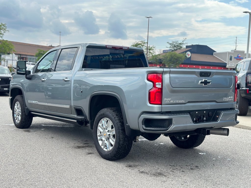 2024 Chevrolet SILVERADO 2500 HD in Pickering, Ontario - 3 - w1024h768px