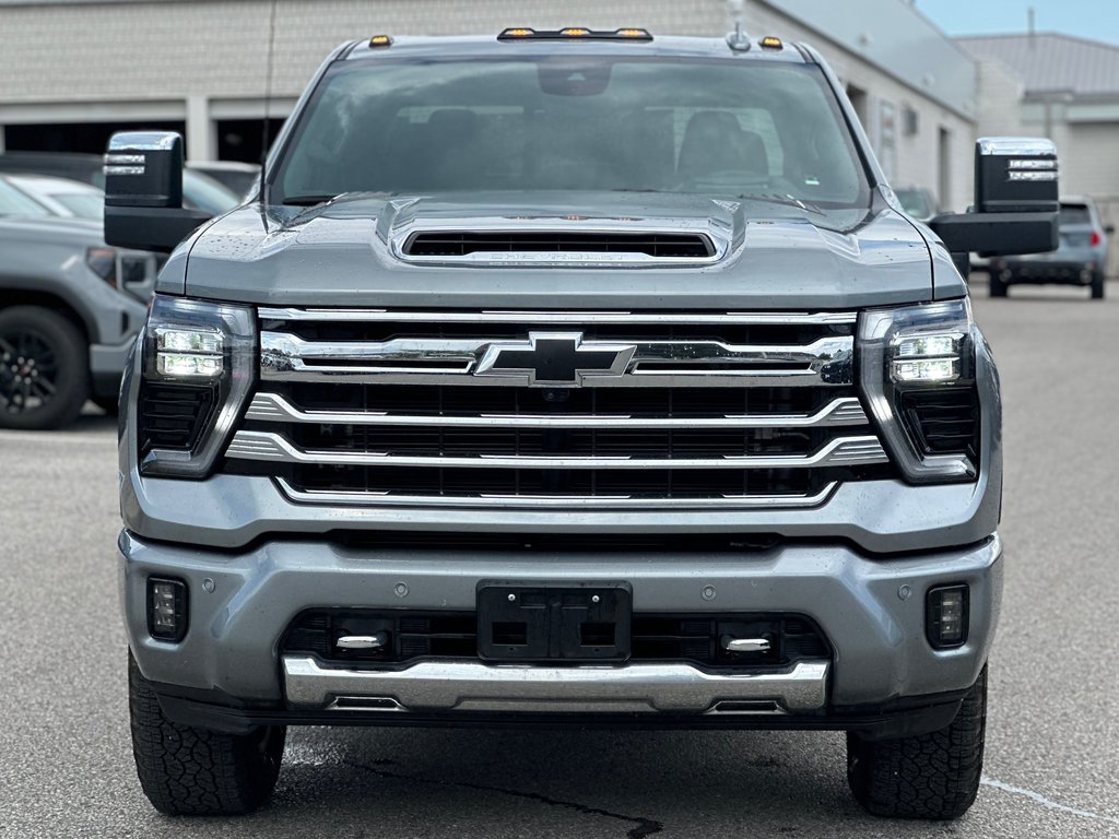 2024 Chevrolet SILVERADO 2500 HD in Pickering, Ontario - 5 - w1024h768px