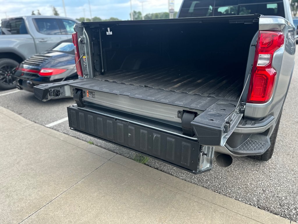 2024 Chevrolet SILVERADO 2500 HD in Pickering, Ontario - 23 - w1024h768px