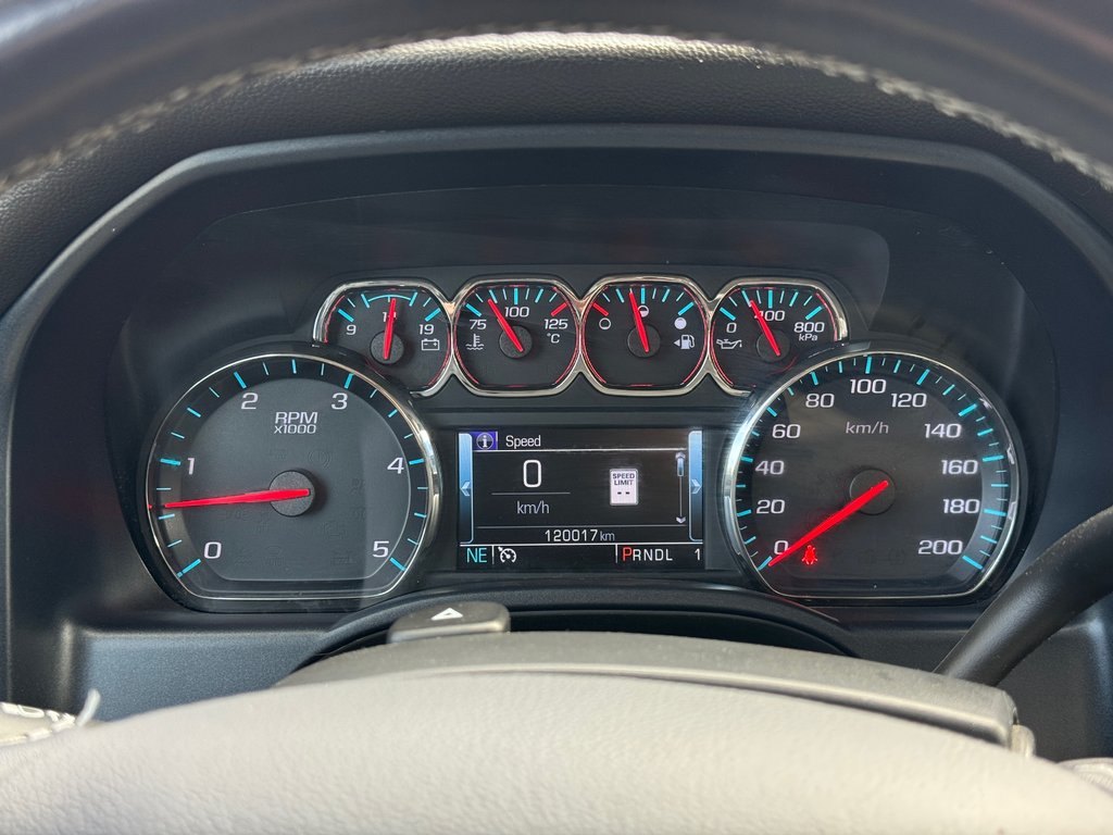 2019 Chevrolet Silverado 2500HD in Bancroft, Ontario - 17 - w1024h768px