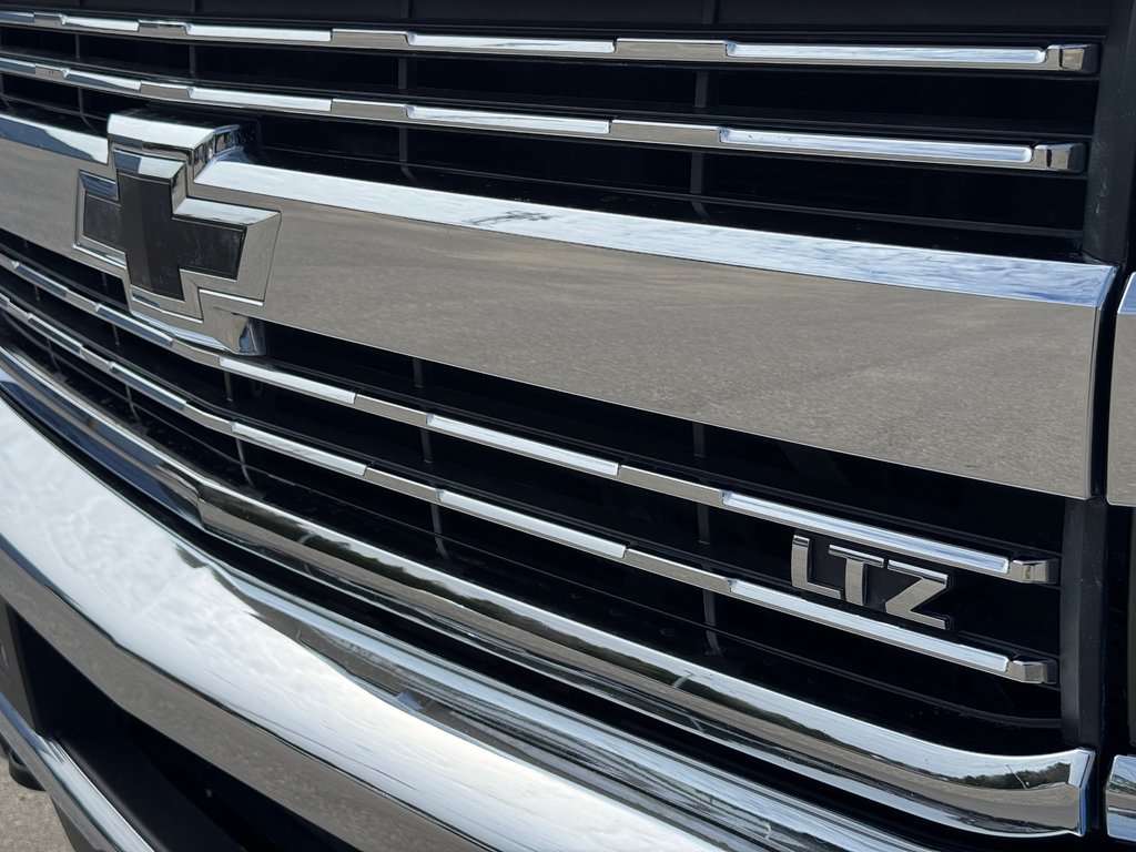 2019 Chevrolet Silverado 2500HD in Bancroft, Ontario - 38 - w1024h768px