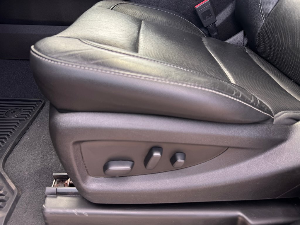 2019 Chevrolet Silverado 2500HD in Bancroft, Ontario - 28 - w1024h768px