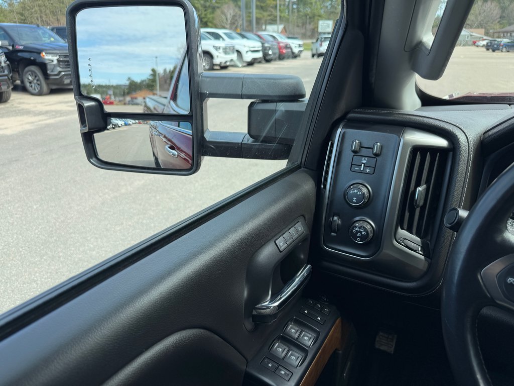 2019 Chevrolet Silverado 2500HD in Bancroft, Ontario - 25 - w1024h768px