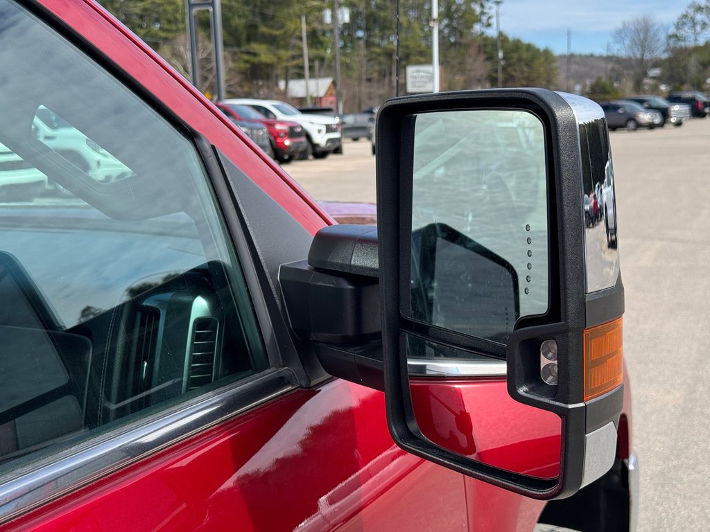 2019 Chevrolet Silverado 2500HD in Bancroft, Ontario - 34 - w1024h768px