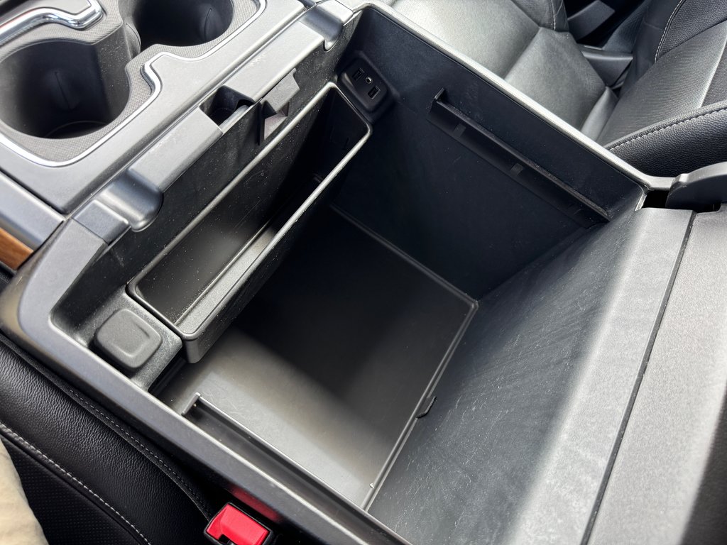 2019 Chevrolet Silverado 2500HD in Bancroft, Ontario - 24 - w1024h768px