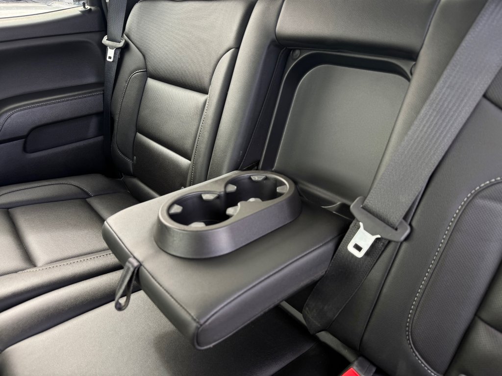 2019 Chevrolet Silverado 2500HD in Bancroft, Ontario - 30 - w1024h768px