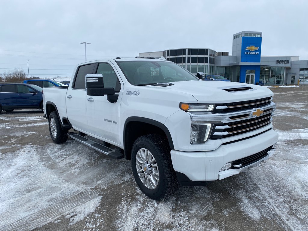 2023 Chevrolet Silverado 2500 in Pickering, Ontario - 2 - w1024h768px