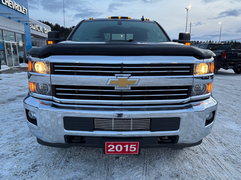 2015 Chevrolet SILVERADO 3500HD BUILT AFTER AUG 14 in Bancroft, Ontario - 2 - w1024h768px