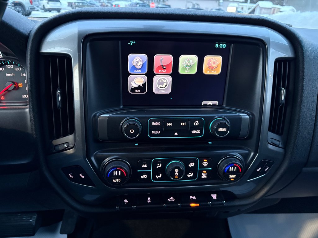 2015 Chevrolet SILVERADO 3500HD BUILT AFTER AUG 14 in Bancroft, Ontario - 20 - w1024h768px