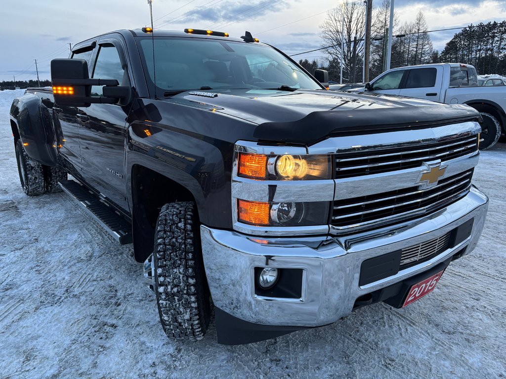 2015 Chevrolet SILVERADO 3500HD BUILT AFTER AUG 14 in Bancroft, Ontario - 3 - w1024h768px