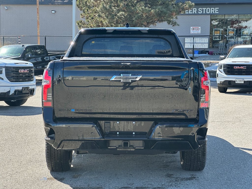 2024 Chevrolet Silverado EV in Pickering, Ontario - 4 - w1024h768px