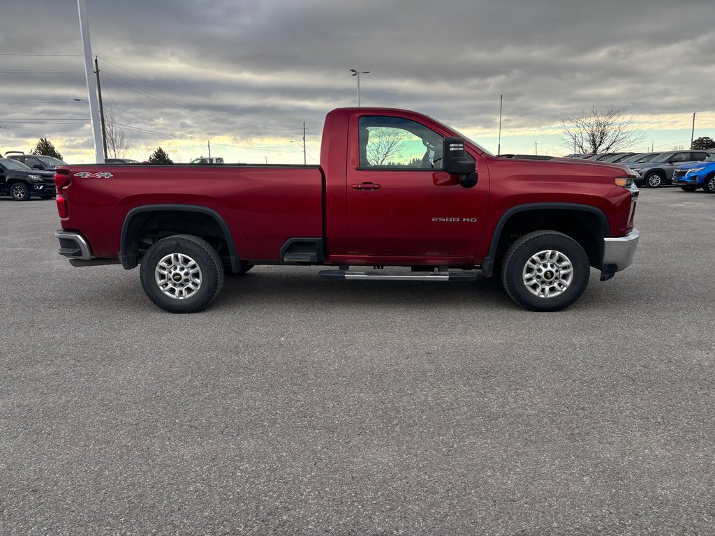 2022 Chevrolet Silverado in Lindsay, Ontario - 9 - w1024h768px