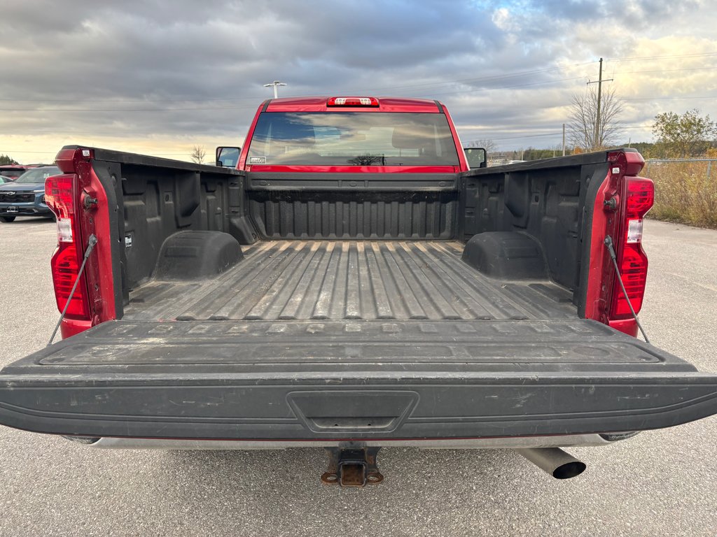 2022 Chevrolet Silverado in Lindsay, Ontario - 8 - w1024h768px