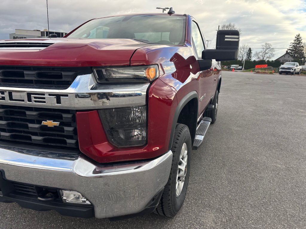 2022 Chevrolet Silverado in Lindsay, Ontario - 3 - w1024h768px