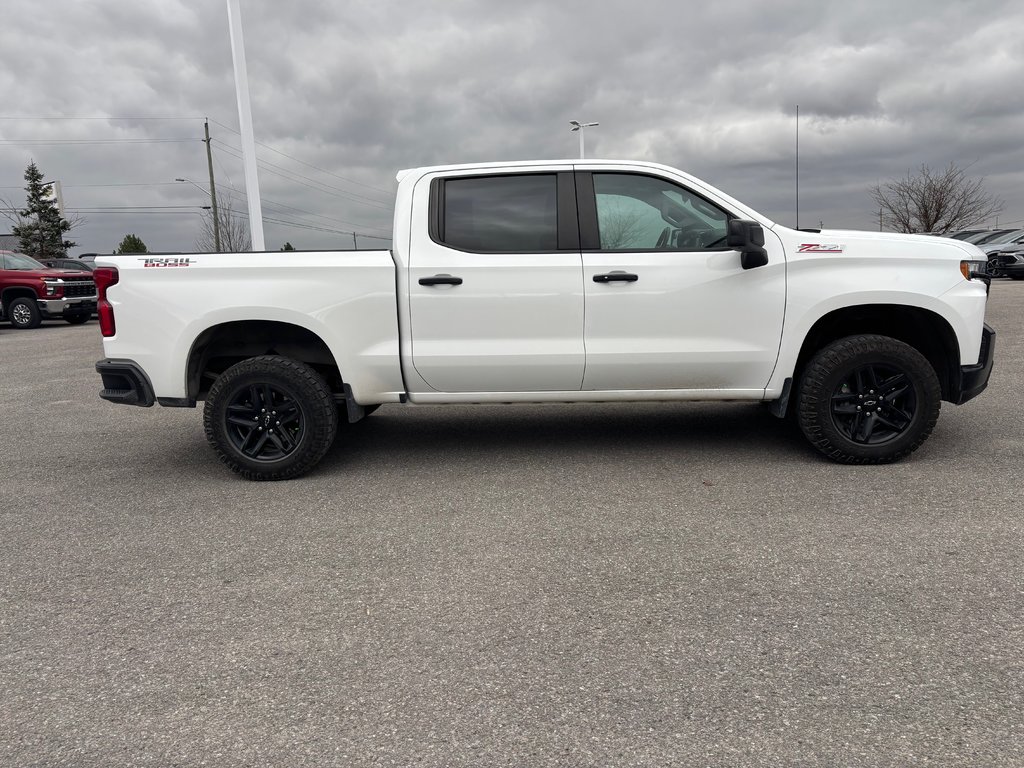 2022 Chevrolet Silverado in Lindsay, Ontario - 9 - w1024h768px