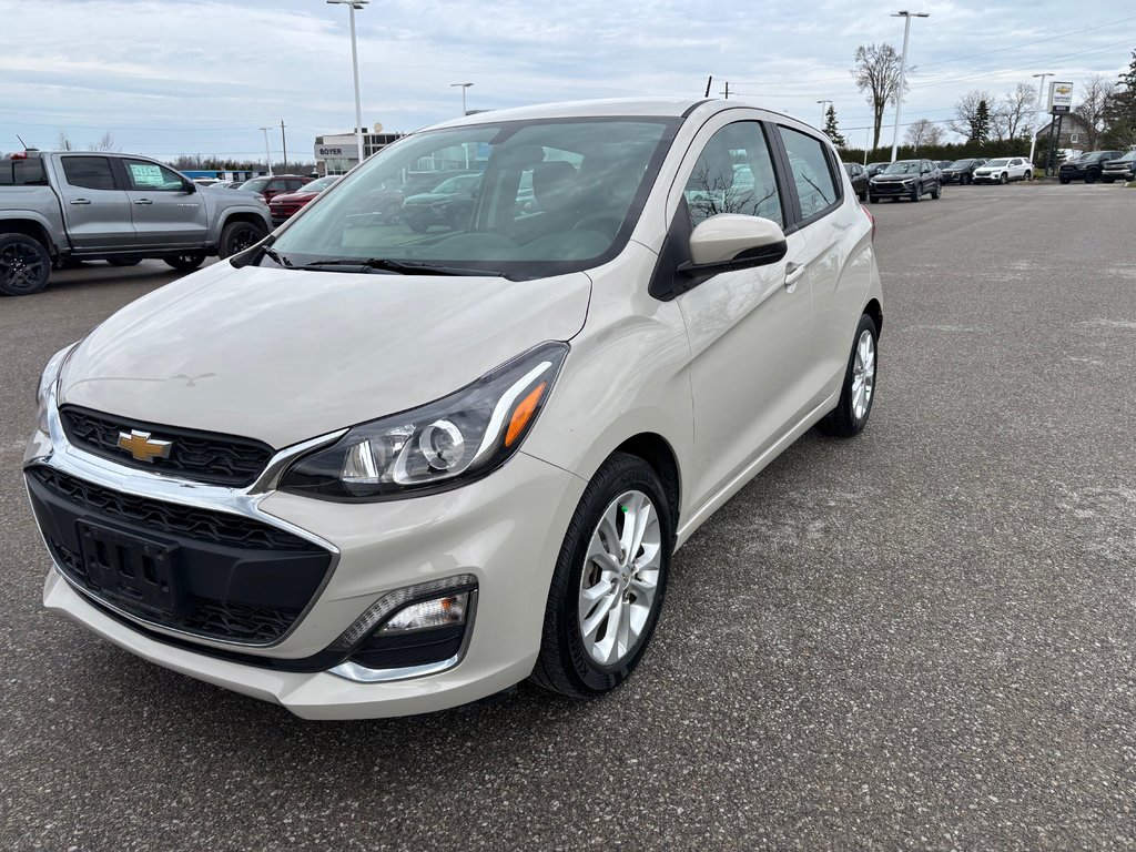 2021 Chevrolet Spark in Lindsay, Ontario - 3 - w1024h768px