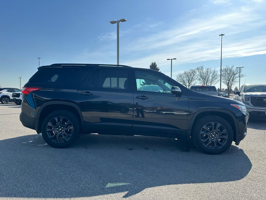 2021 Chevrolet Traverse RS in Pickering, Ontario - 6 - w1024h768px