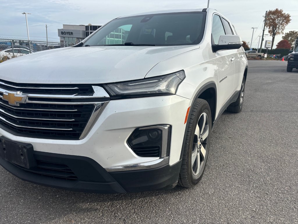 2023 Chevrolet Traverse in Lindsay, Ontario - 3 - w1024h768px