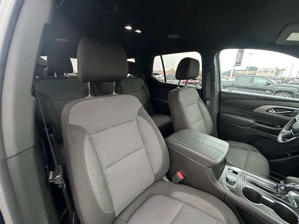 2023 Chevrolet Traverse in Pickering, Ontario - 26 - w1024h768px