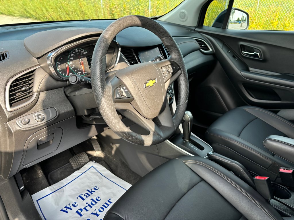 2022 Chevrolet Trax in Lindsay, Ontario - 11 - w1024h768px