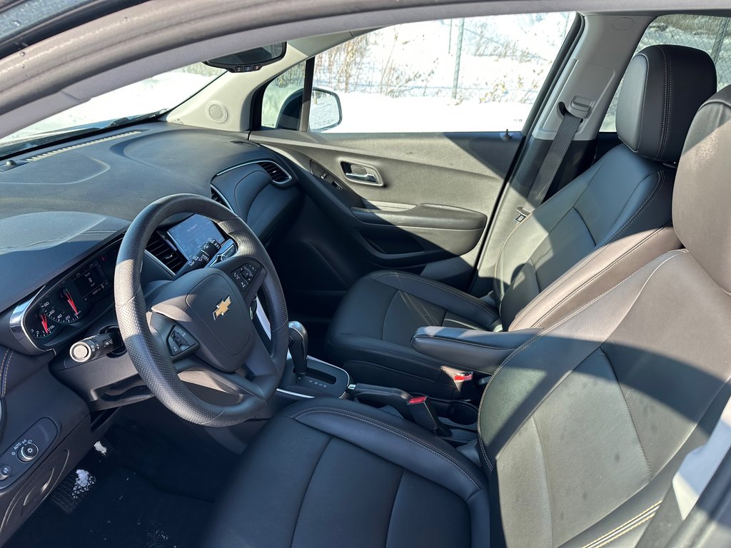 2022 Chevrolet Trax in Lindsay, Ontario - 11 - w1024h768px