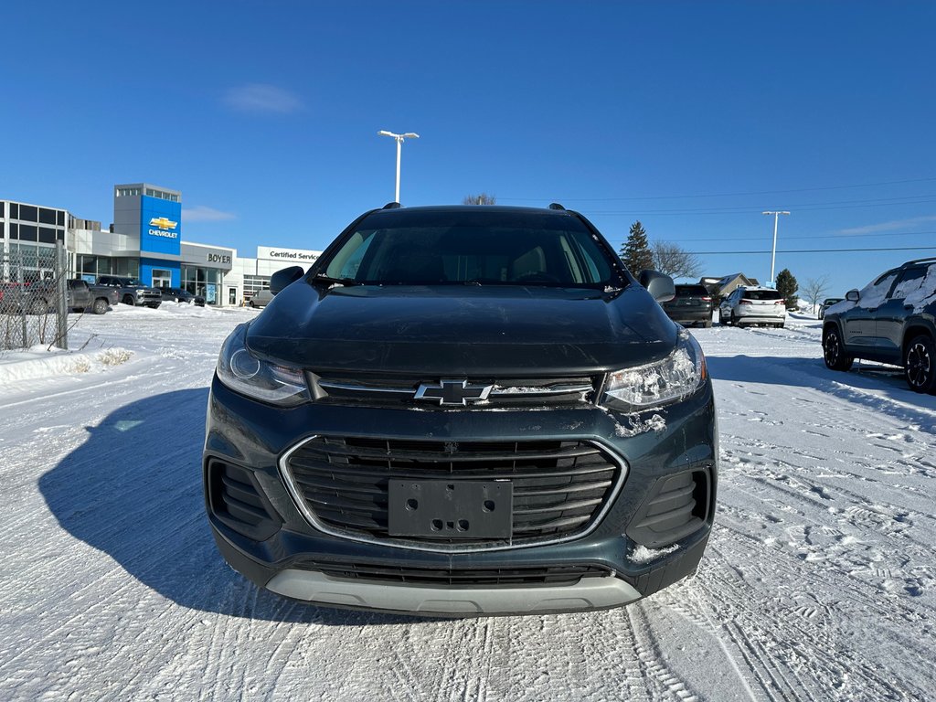 2022 Chevrolet Trax in Lindsay, Ontario - 4 - w1024h768px