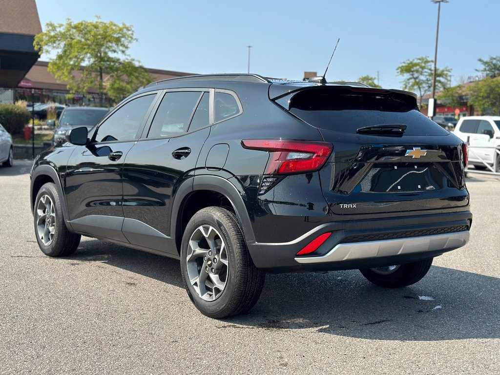 2024 Chevrolet Trax in Pickering, Ontario - 3 - w1024h768px