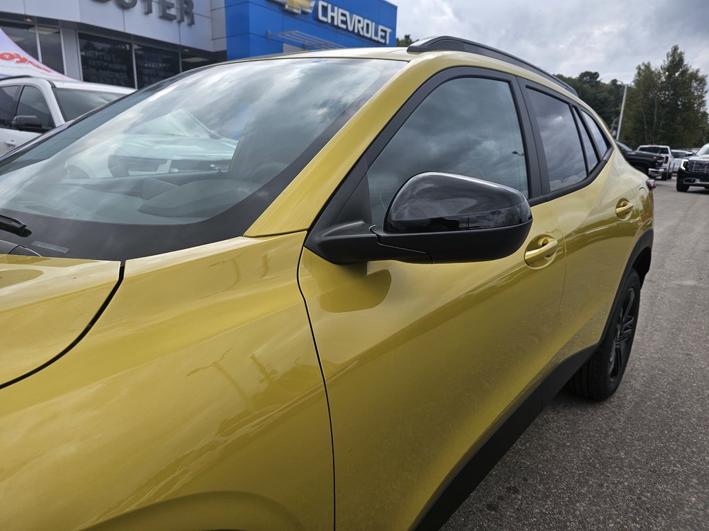 2025 Chevrolet Trax in Pickering, Ontario - 10 - w1024h768px