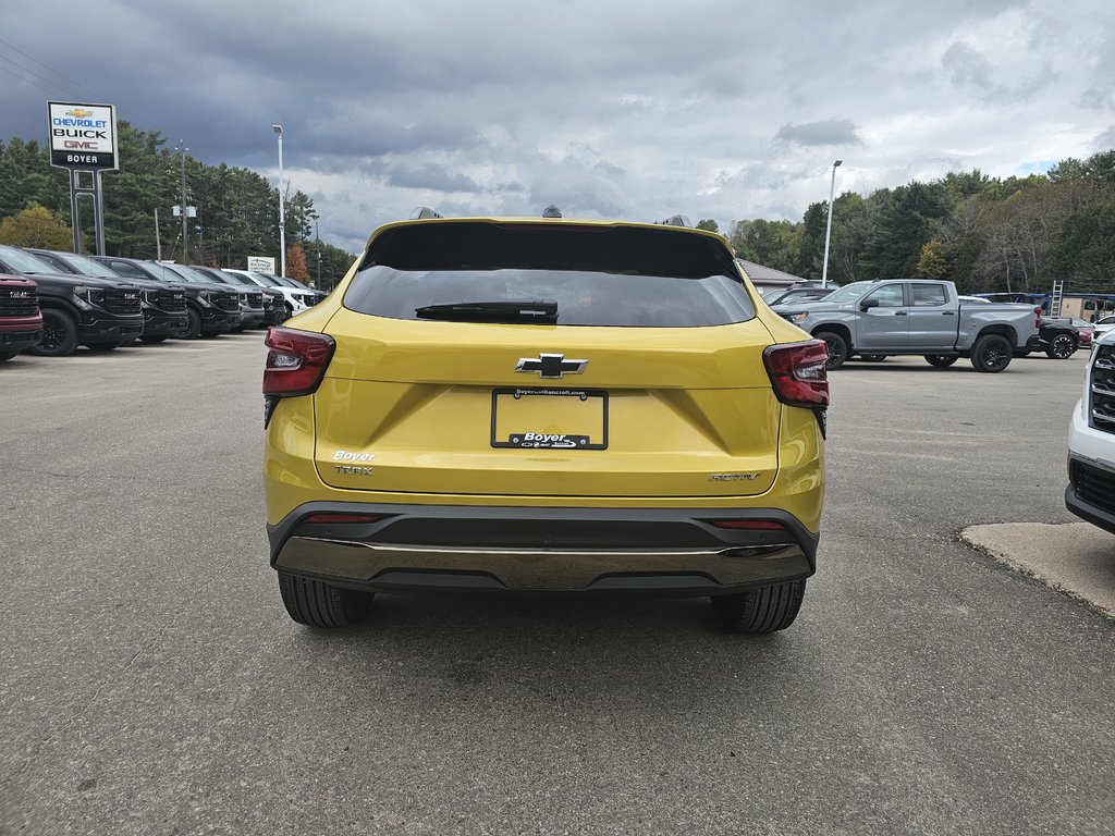 2025 Chevrolet Trax in Pickering, Ontario - 5 - w1024h768px