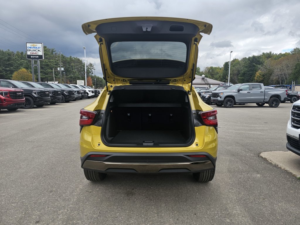 2025 Chevrolet Trax in Pickering, Ontario - 6 - w1024h768px