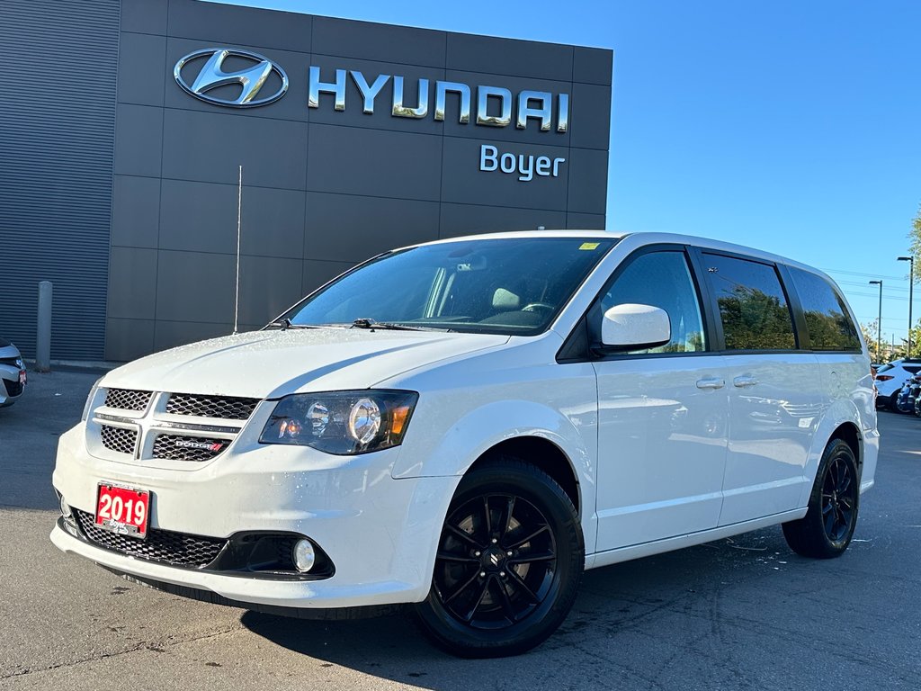 2019 Dodge Grand Caravan in Pickering, Ontario - 1 - w1024h768px