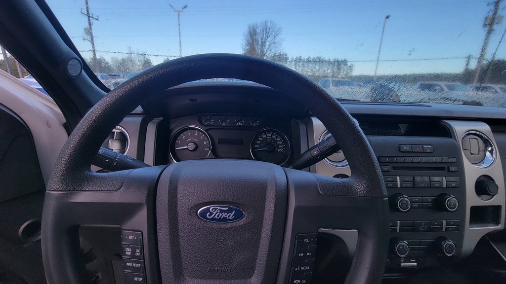 2014 Ford F-150 in Bancroft, Ontario - 18 - w1024h768px