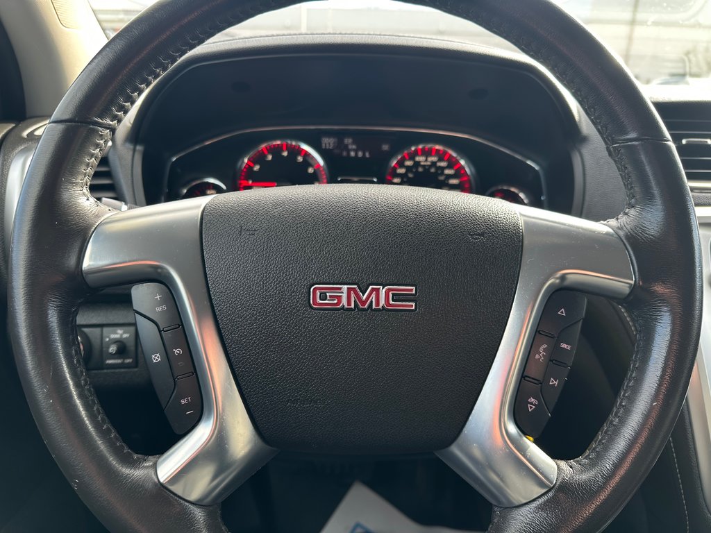 2015 GMC Acadia in Pickering, Ontario - 10 - w1024h768px