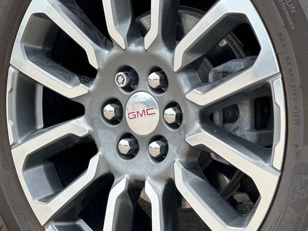 2021 GMC Acadia in Pickering, Ontario - 15 - w1024h768px