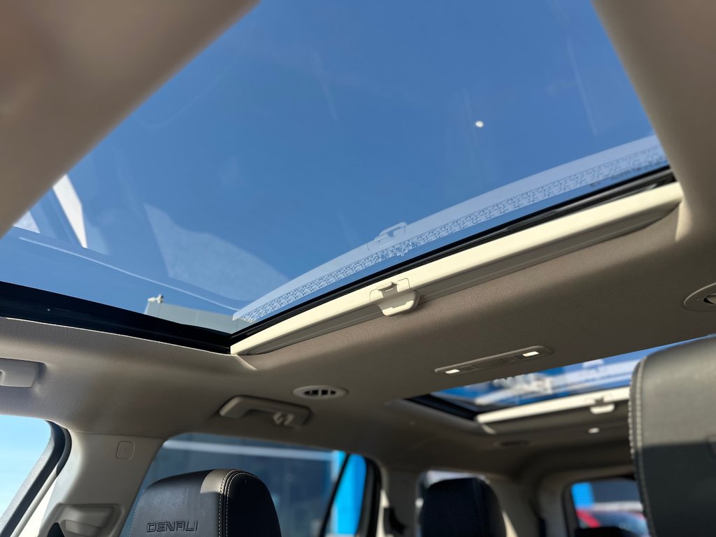 2022  Acadia DENALI in Pickering, Ontario - 28 - w1024h768px